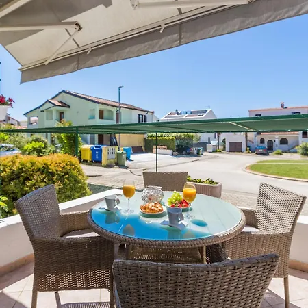 Apartament Sara Premium Funtana